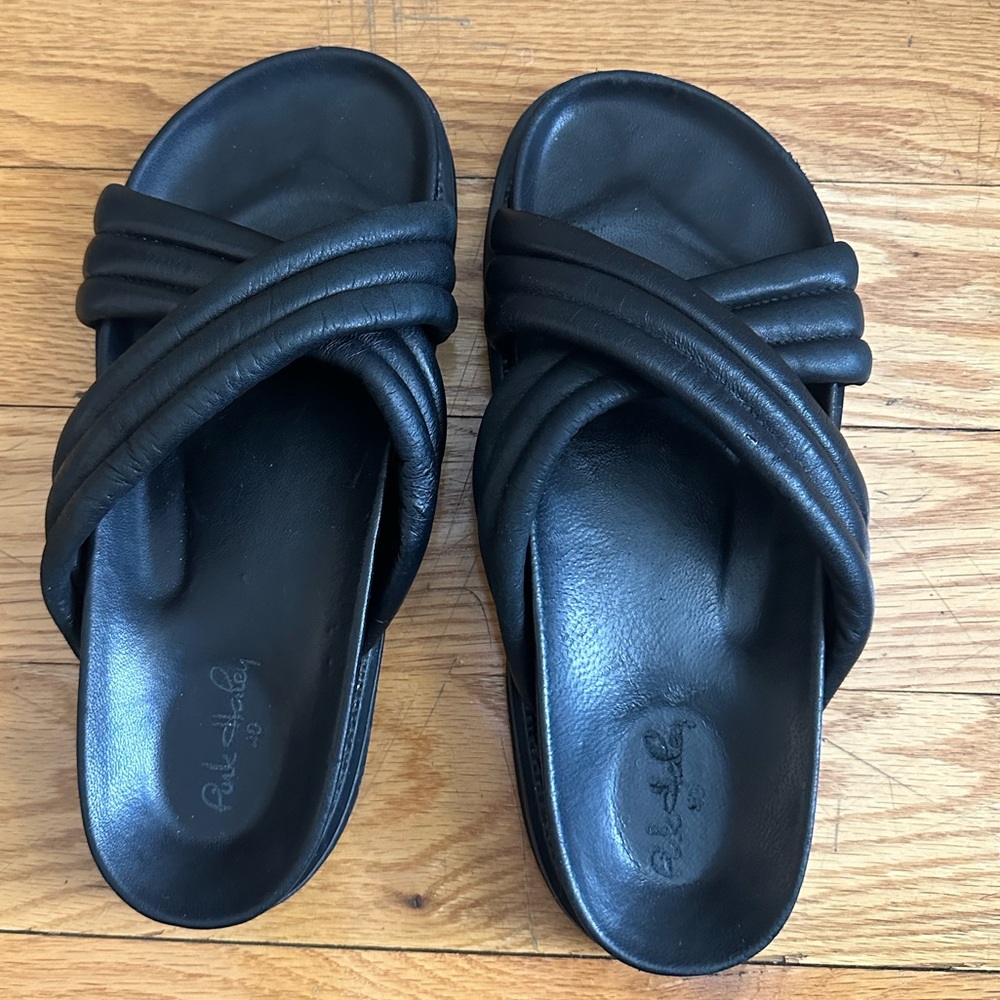 Pink Haley Dune Black Leather Slides 40